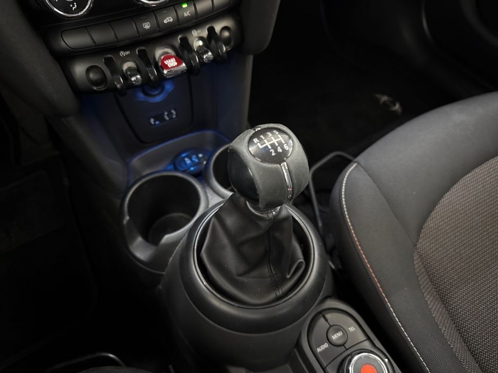 MINI One 1.5 One D Business XL 5 porte - 8