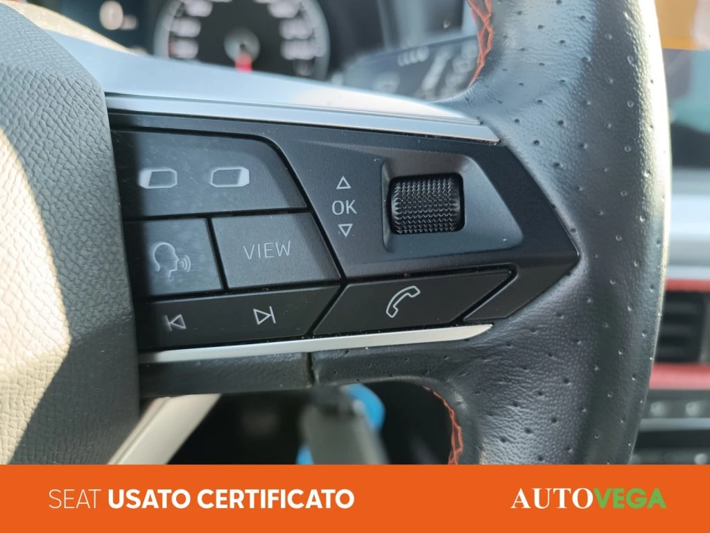 SEAT Arona 1.0 ecotsi fr 95cv - 11