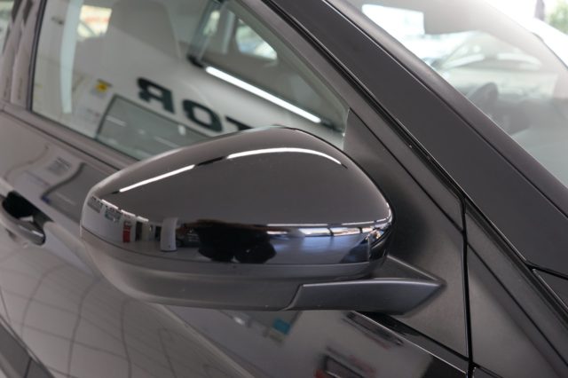 OPEL Grandland X 24