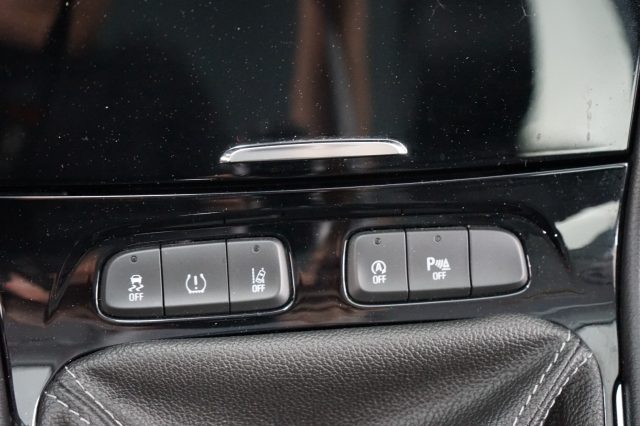 OPEL Grandland X 49