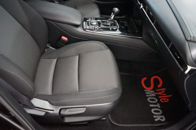 MAZDA CX-30 37