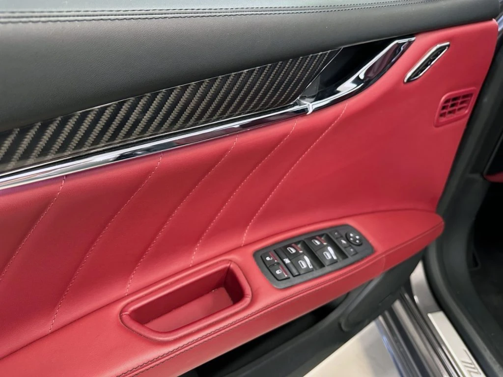 MASERATI Quattroporte 3.0 V6 Q4 AWD Modena 430cv - 23