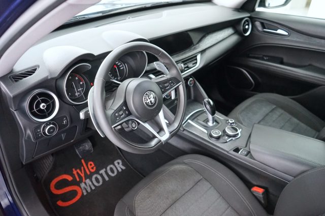 ALFA ROMEO Stelvio 7