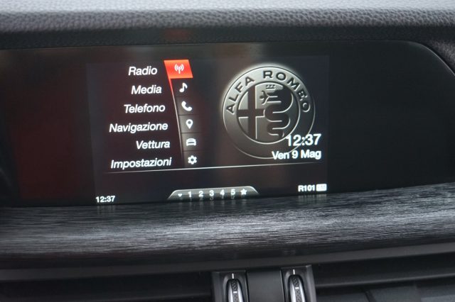 ALFA ROMEO Stelvio 11