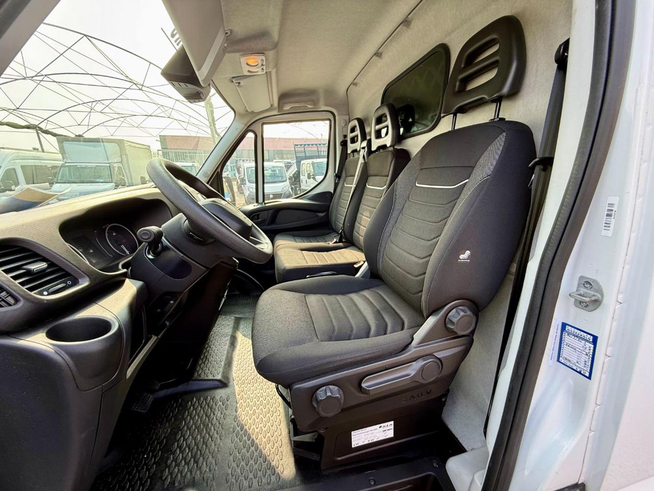 IVECO DAILY  35c160 HI-MATIC - 9