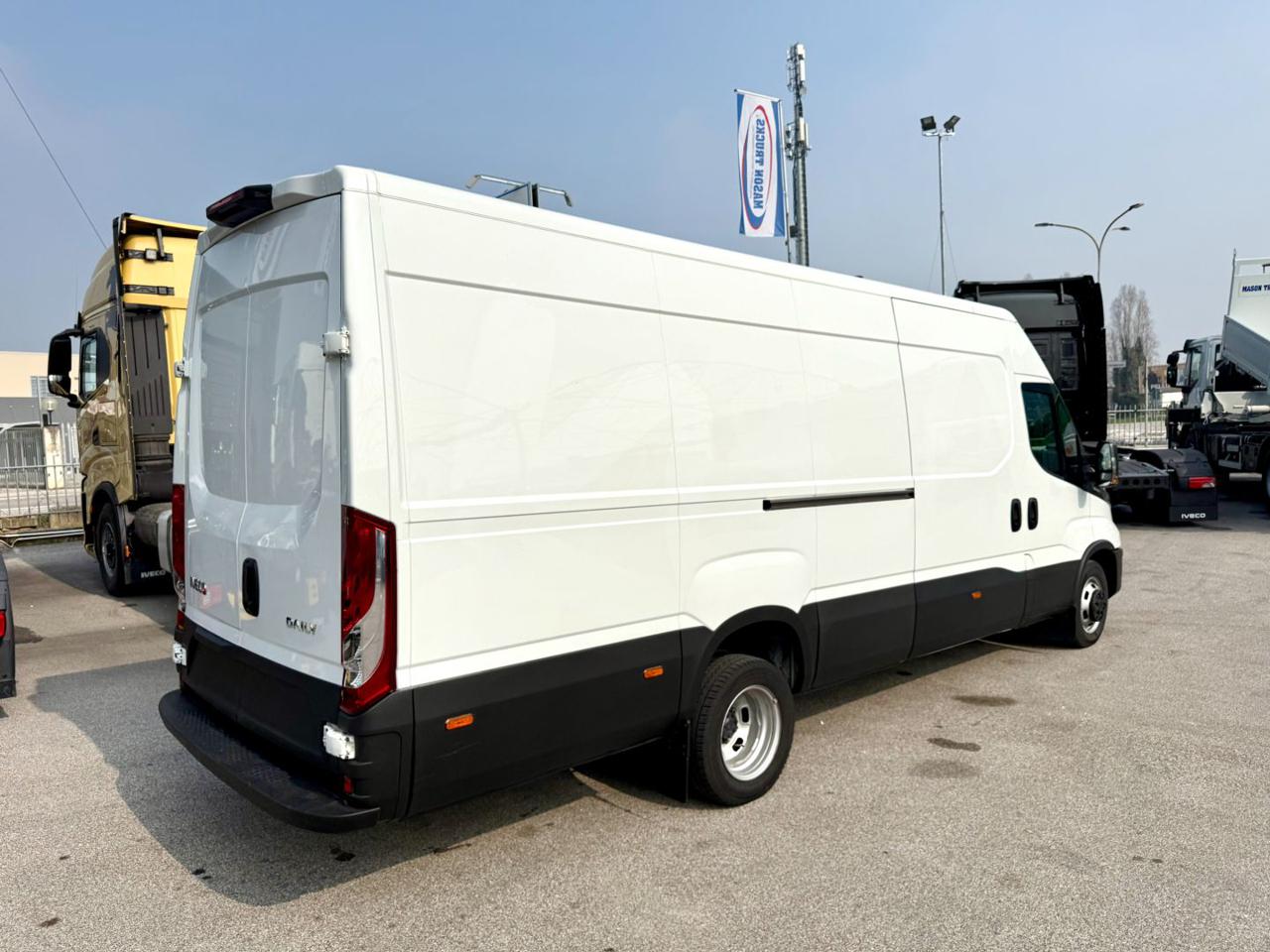 IVECO DAILY  35c160 HI-MATIC - 4