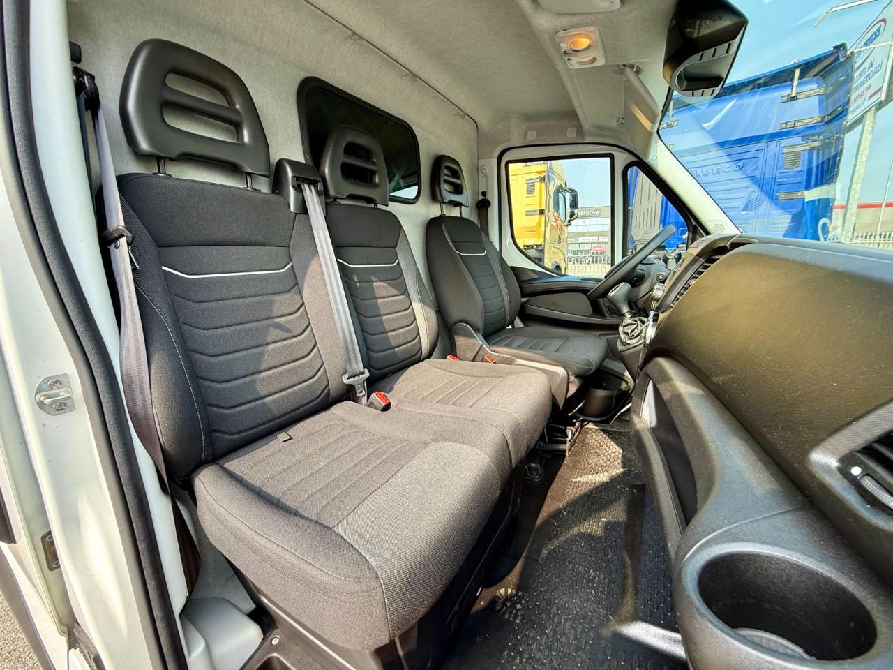 IVECO DAILY  35c160 HI-MATIC - 10