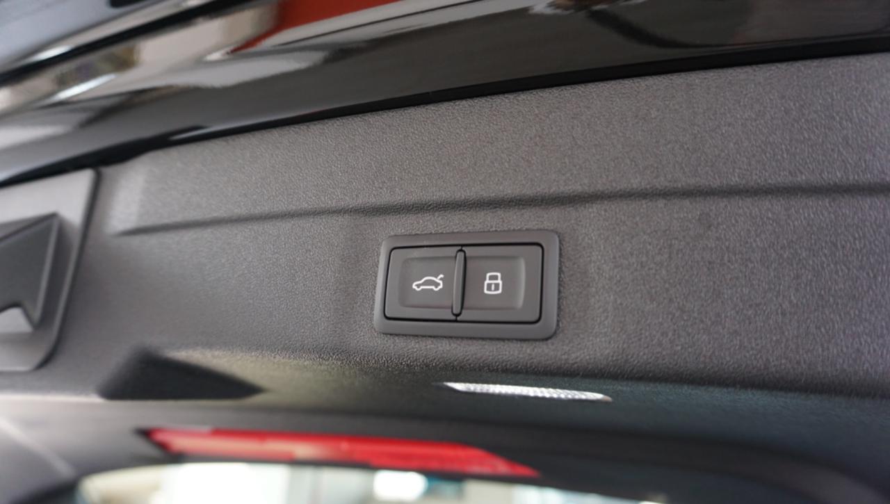 AUDI A5 Avant TDI 150 kW S tronic mHEV+ S Line edition - 37