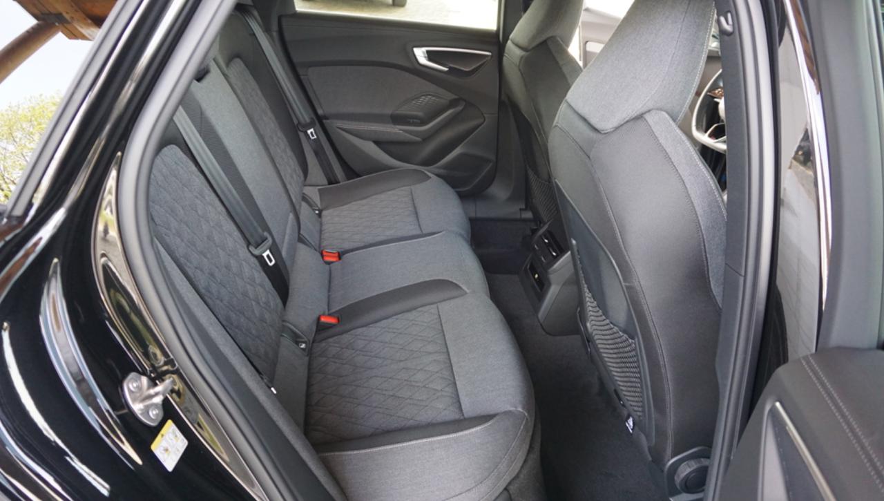 AUDI A5 Avant TDI 150 kW S tronic mHEV+ S Line edition - 38