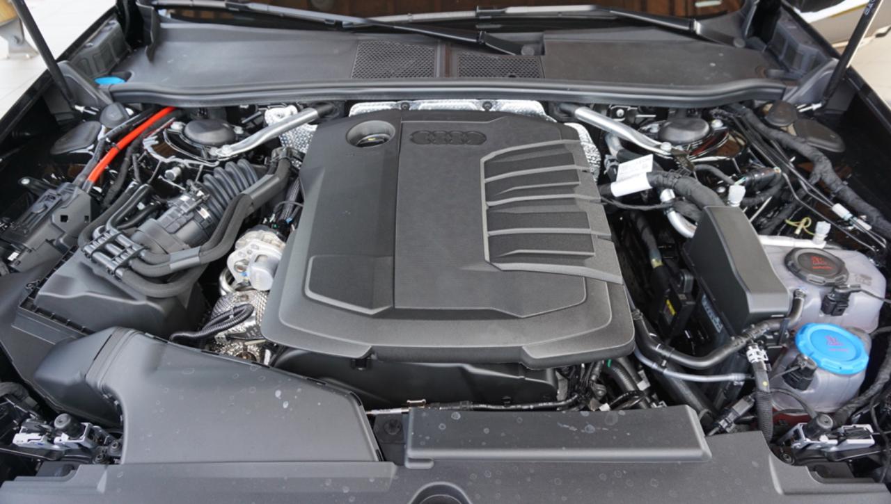 AUDI A5 Avant TDI 150 kW S tronic mHEV+ S Line edition - 43