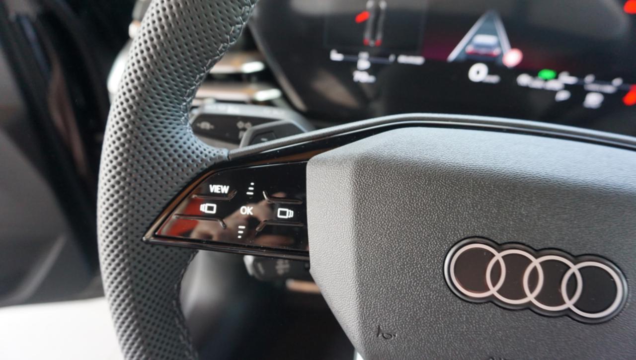 AUDI A5 Avant TDI 150 kW S tronic mHEV+ S Line edition - 18