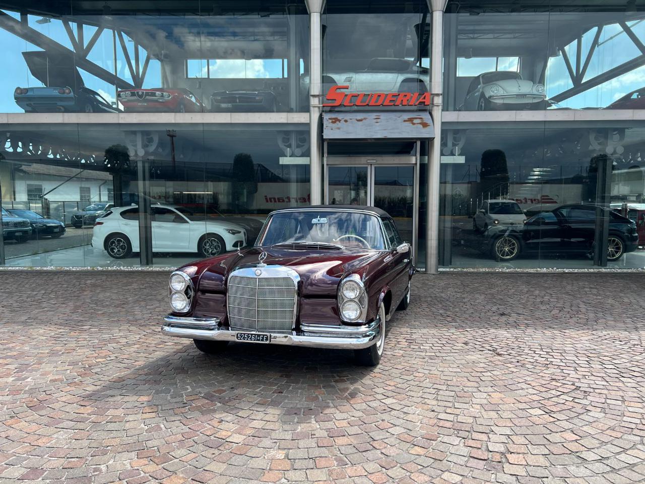 MERCEDES-BENZ 220