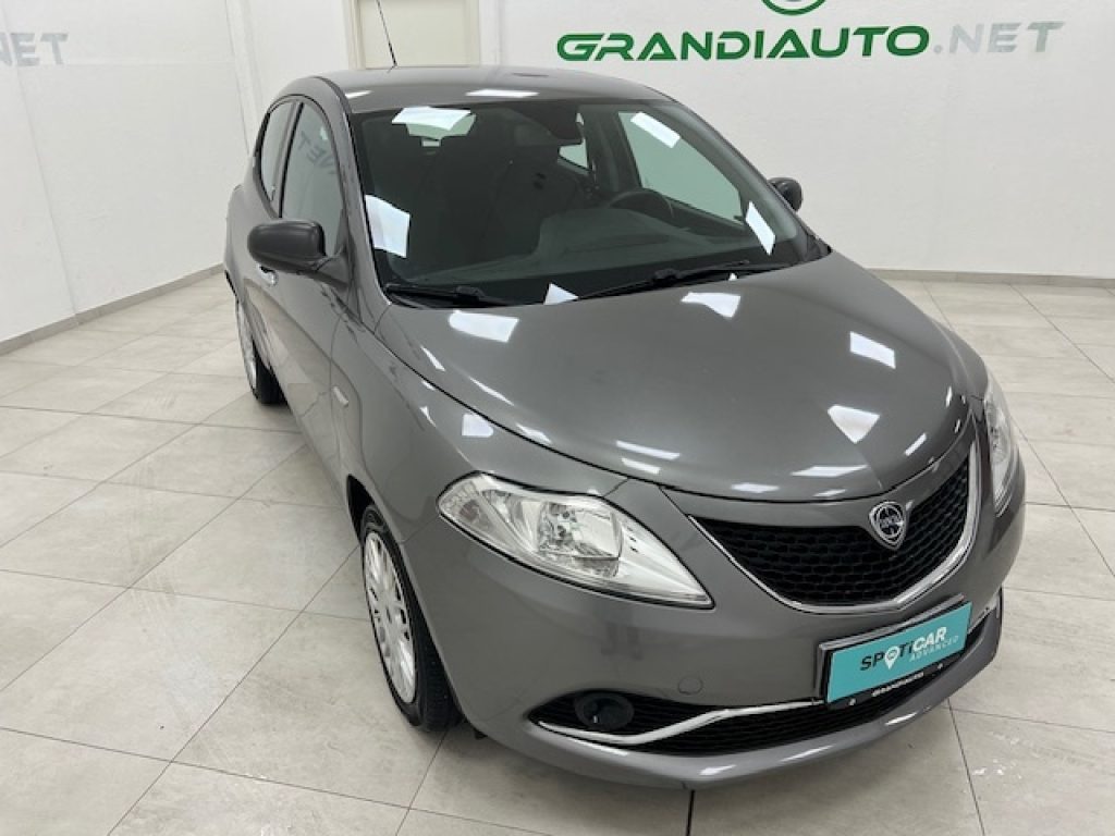 LANCIA Ypsilon III 2015 -  1.3 mjt Silver s&s 95cv - 5