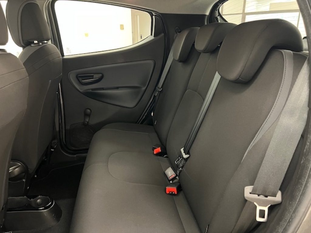 LANCIA Ypsilon III 2015 -  1.3 mjt Silver s&s 95cv - 14