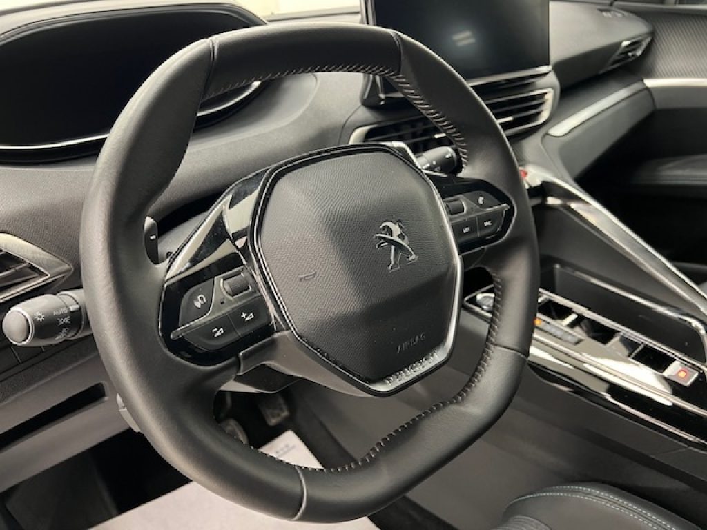 PEUGEOT 3008 II 2021 -  1.5 bluehdi Allure Pack s&s 130cv eat8 - 8