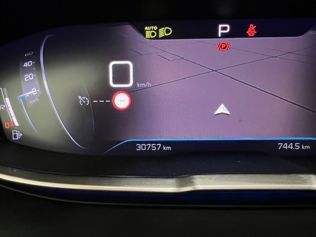 PEUGEOT 3008 II 2021 -  1.5 bluehdi Allure Pack s&s 130cv eat8 - 10