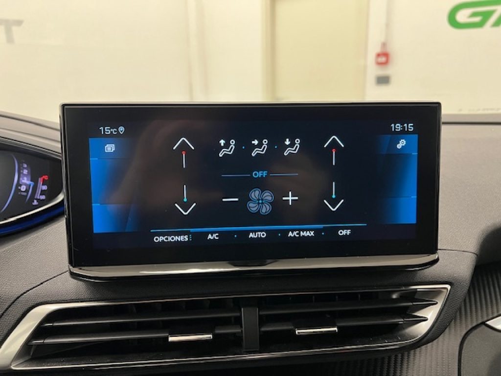 PEUGEOT 3008 II 2021 -  1.5 bluehdi Allure Pack s&s 130cv eat8 - 11