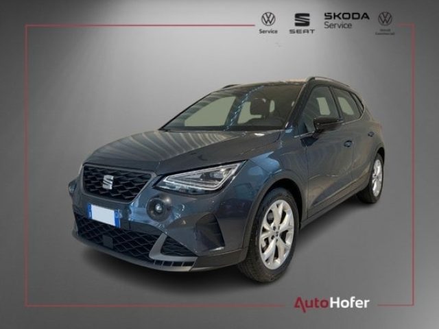 SEAT Arona Grigio scuro metallizzato