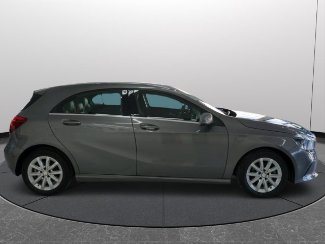 MERCEDES-BENZ A 160 22