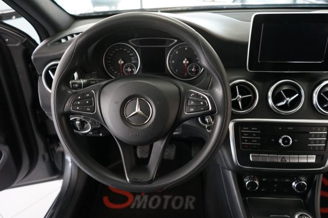 MERCEDES-BENZ A 160 44
