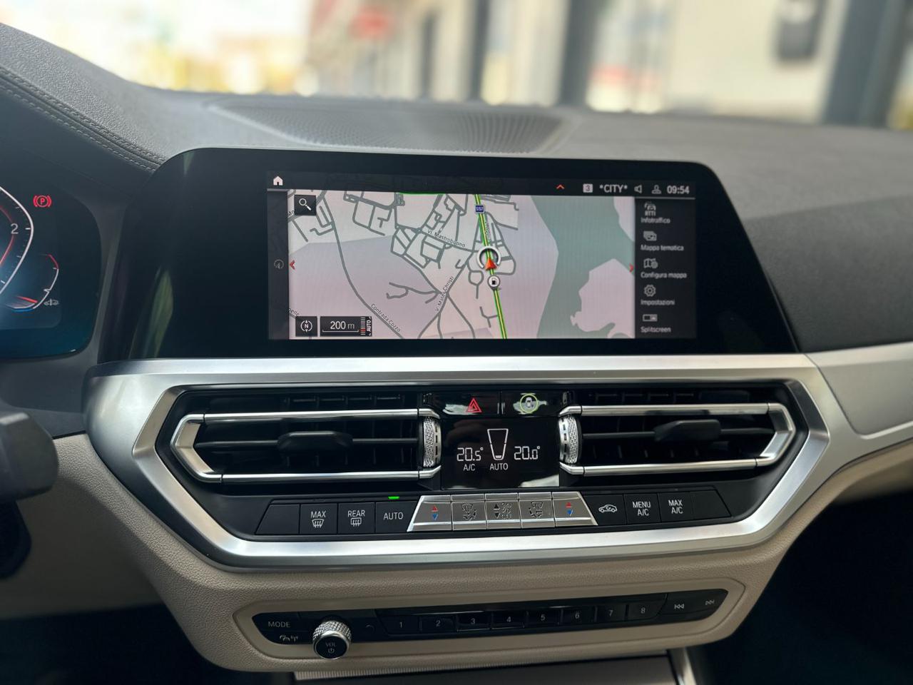 BMW 320 d 190cv Luxury (Pelle Beige/APP/Led/Navi/Retro) - 28