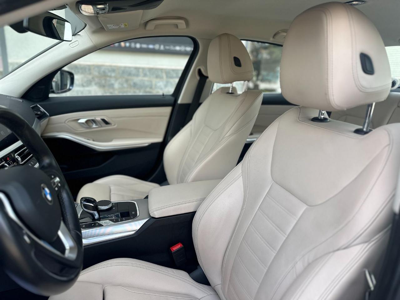 BMW 320 d 190cv Luxury (Pelle Beige/APP/Led/Navi/Retro) - 33