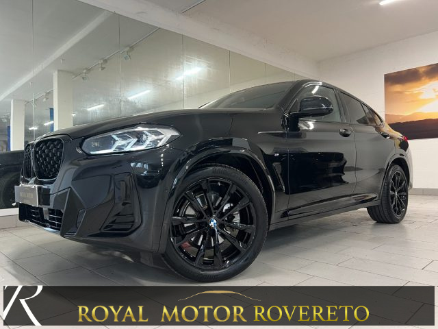 BMW X4 Nero metallizzato