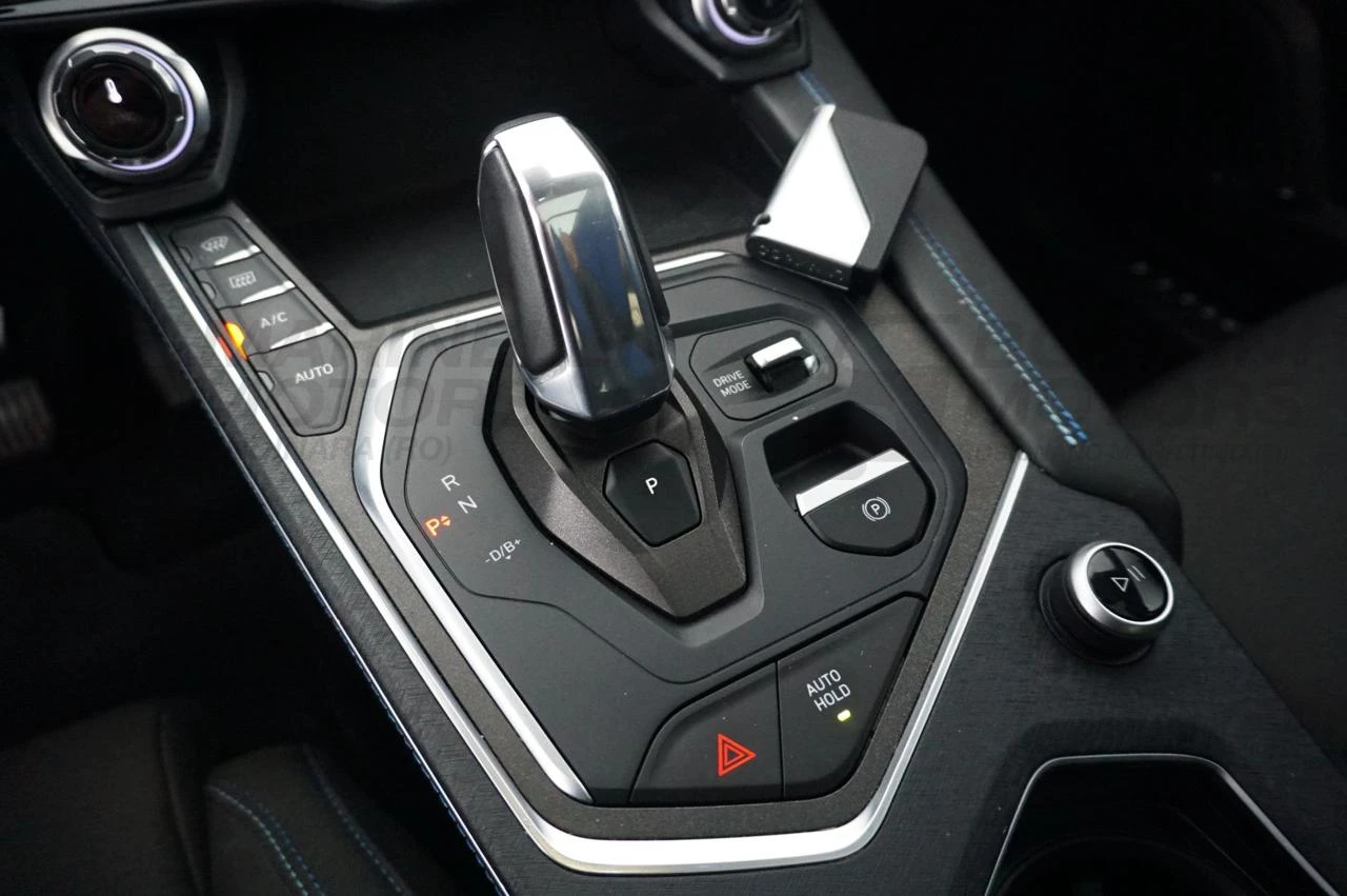 LYNK & CO 01 PHEV 1.5 261CV - 14