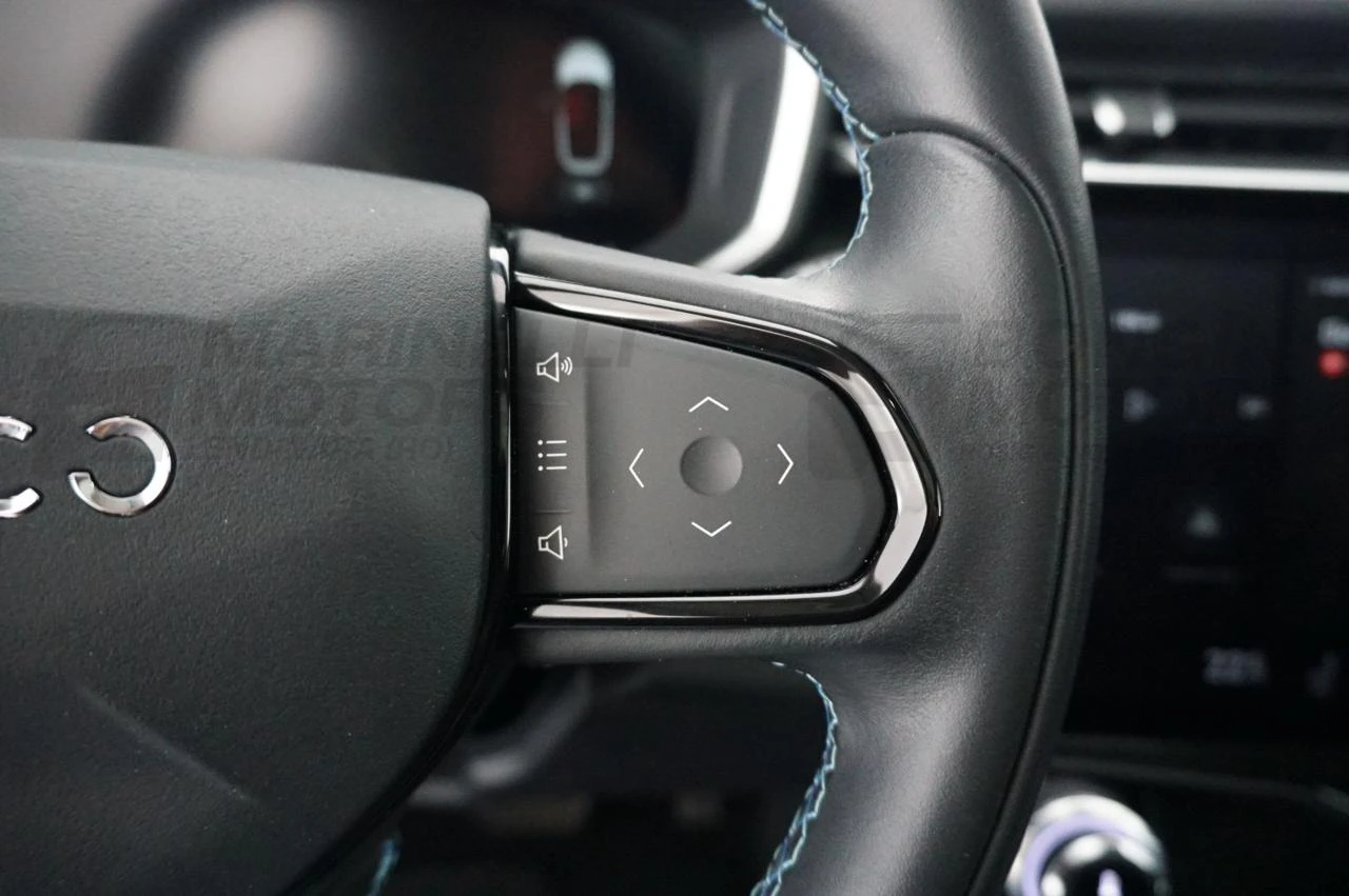 LYNK & CO 01 PHEV 1.5 261CV - 26
