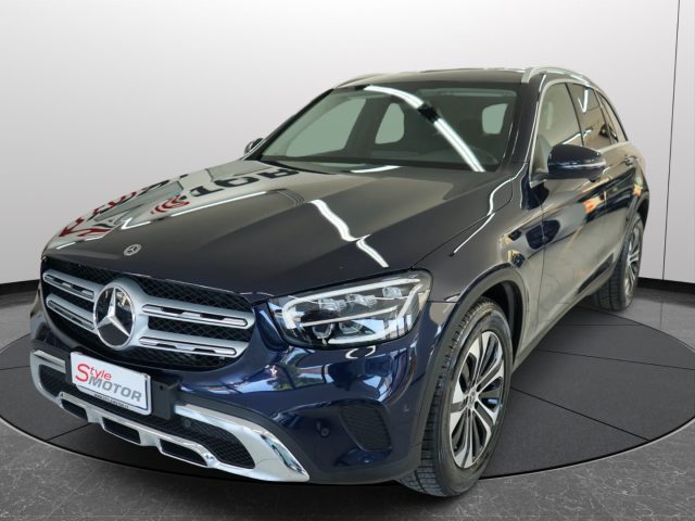 MERCEDES-BENZ GLC 220 20