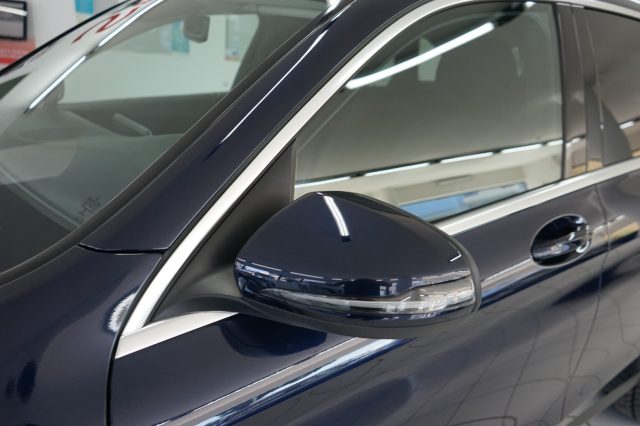 MERCEDES-BENZ GLC 220 23