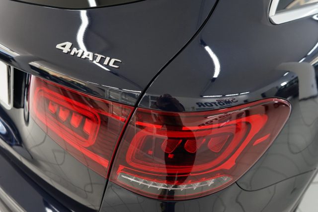 MERCEDES-BENZ GLC 220 29