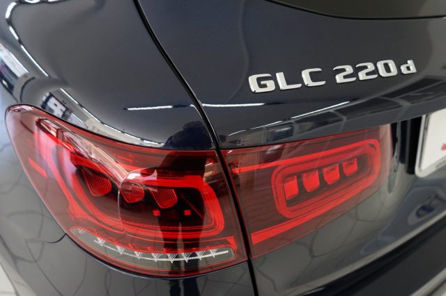 MERCEDES-BENZ GLC 220 28