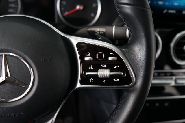 MERCEDES-BENZ GLC 220 51