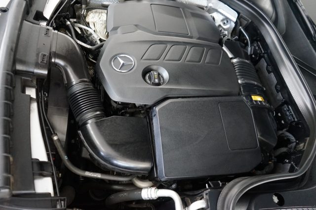 MERCEDES-BENZ GLC 220 64
