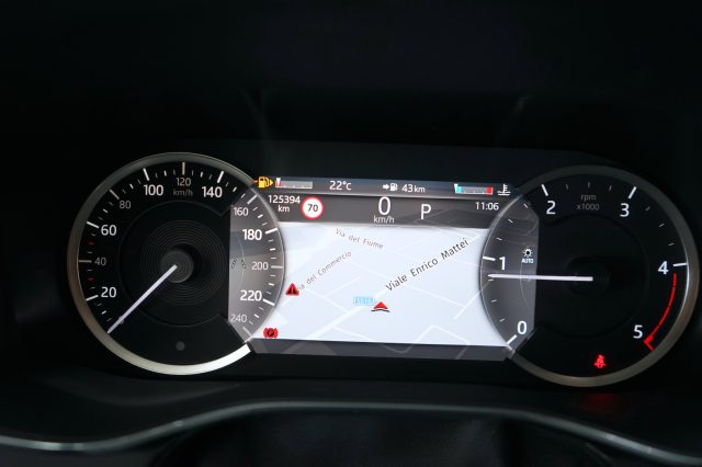 JAGUAR F-Pace 64
