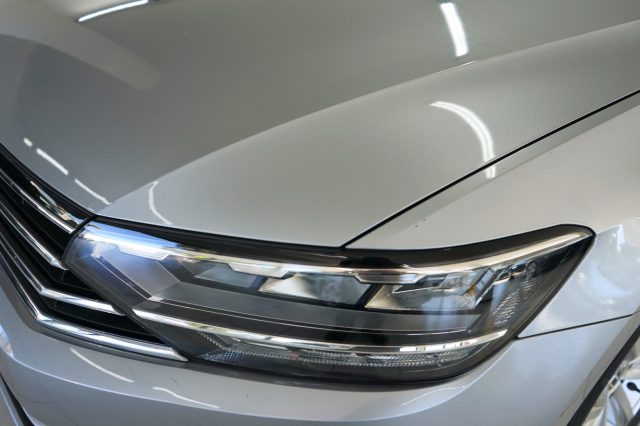 VOLKSWAGEN Passat Variant 29