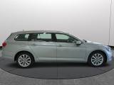 VOLKSWAGEN Passat Variant 23 thumb