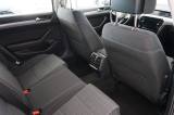 VOLKSWAGEN Passat Variant 43 thumb