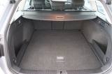 VOLKSWAGEN Passat Variant 46 thumb