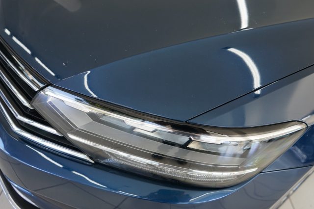 VOLKSWAGEN Passat Variant 30