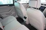 VOLKSWAGEN Passat Variant 43 thumb