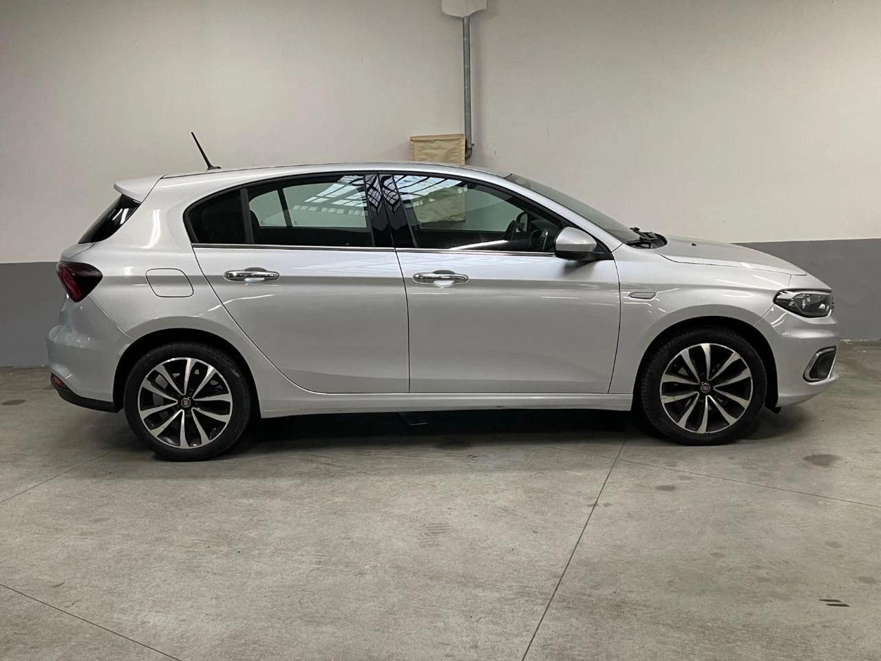 FIAT Tipo 1.4 5 porte Lounge - 5