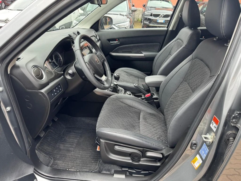 SUZUKI Vitara 1.4 Hybrid 4WD AllGrip Top - 17