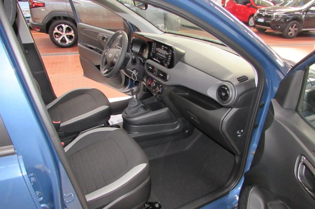 HYUNDAI i10 1.0 MPI 63cv COMFORT MY25 KM.ZERO Blu - 16