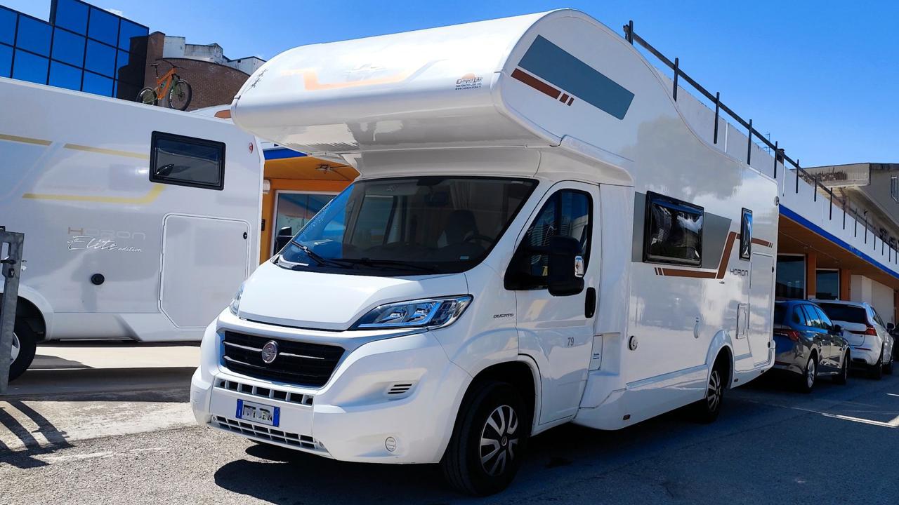 Camper mansardato, CI International