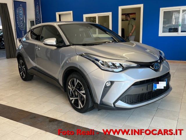 TOYOTA C-HR Argento metallizzato