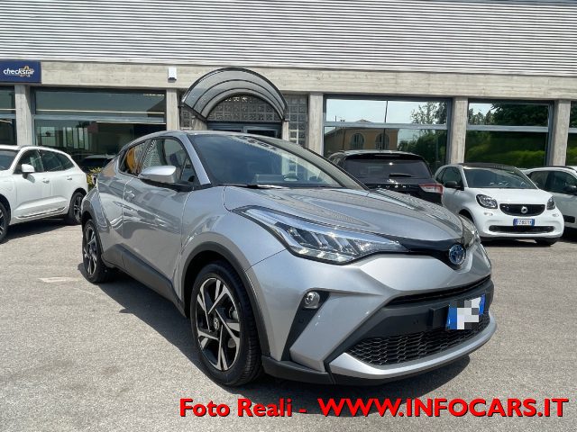 TOYOTA C-HR Argento metallizzato