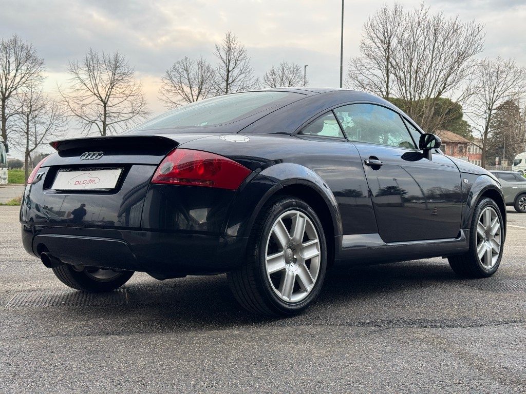 http://graphics.gestionaleauto.com/gonline_graphics/22235230_O_6802252d87690.jpg