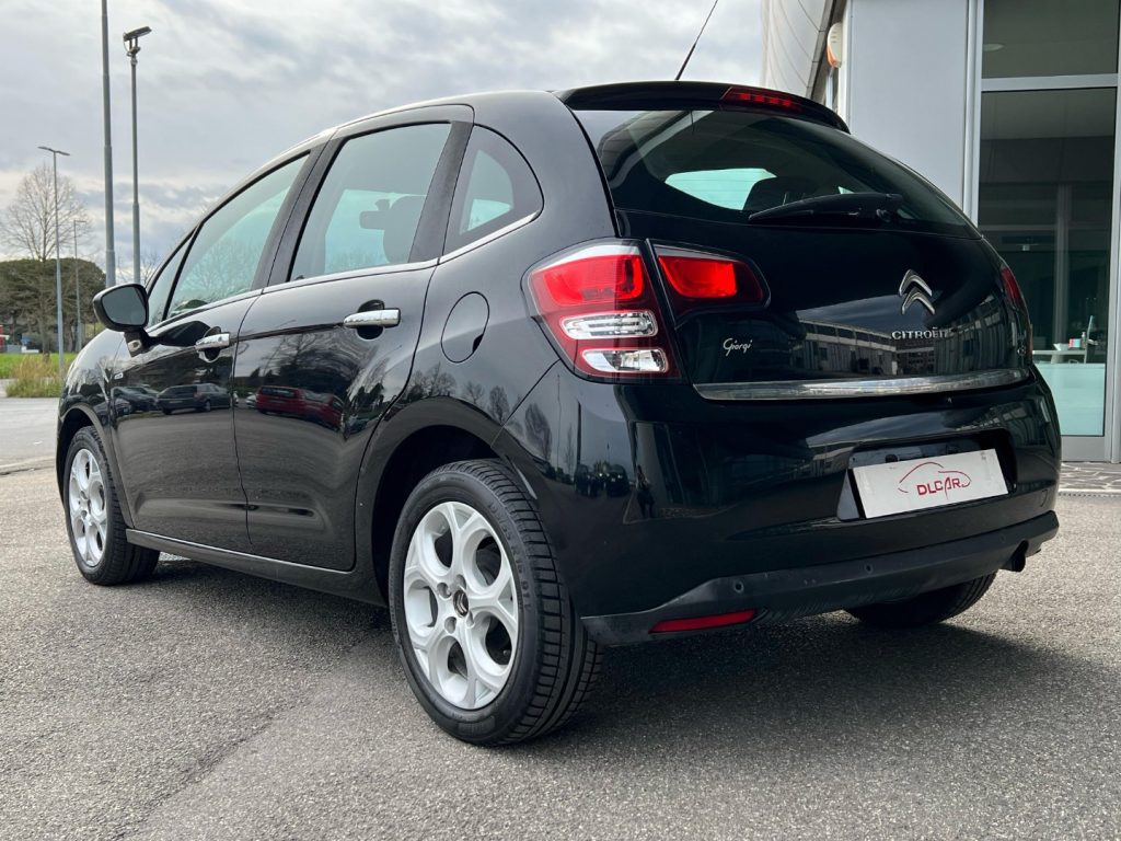 http://graphics.gestionaleauto.com/gonline_graphics/22235238_O_68022560ec817.jpg